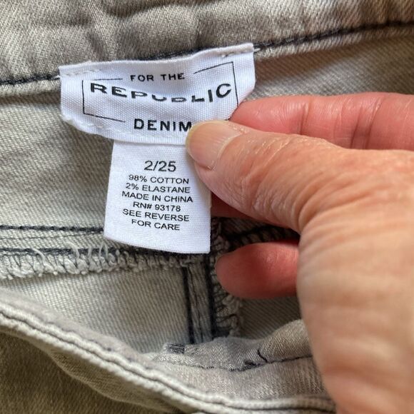 For The Republic Denim Distressed Gray Ankle Skinny Jeans Size 2/25 New - Picture 4 of 8